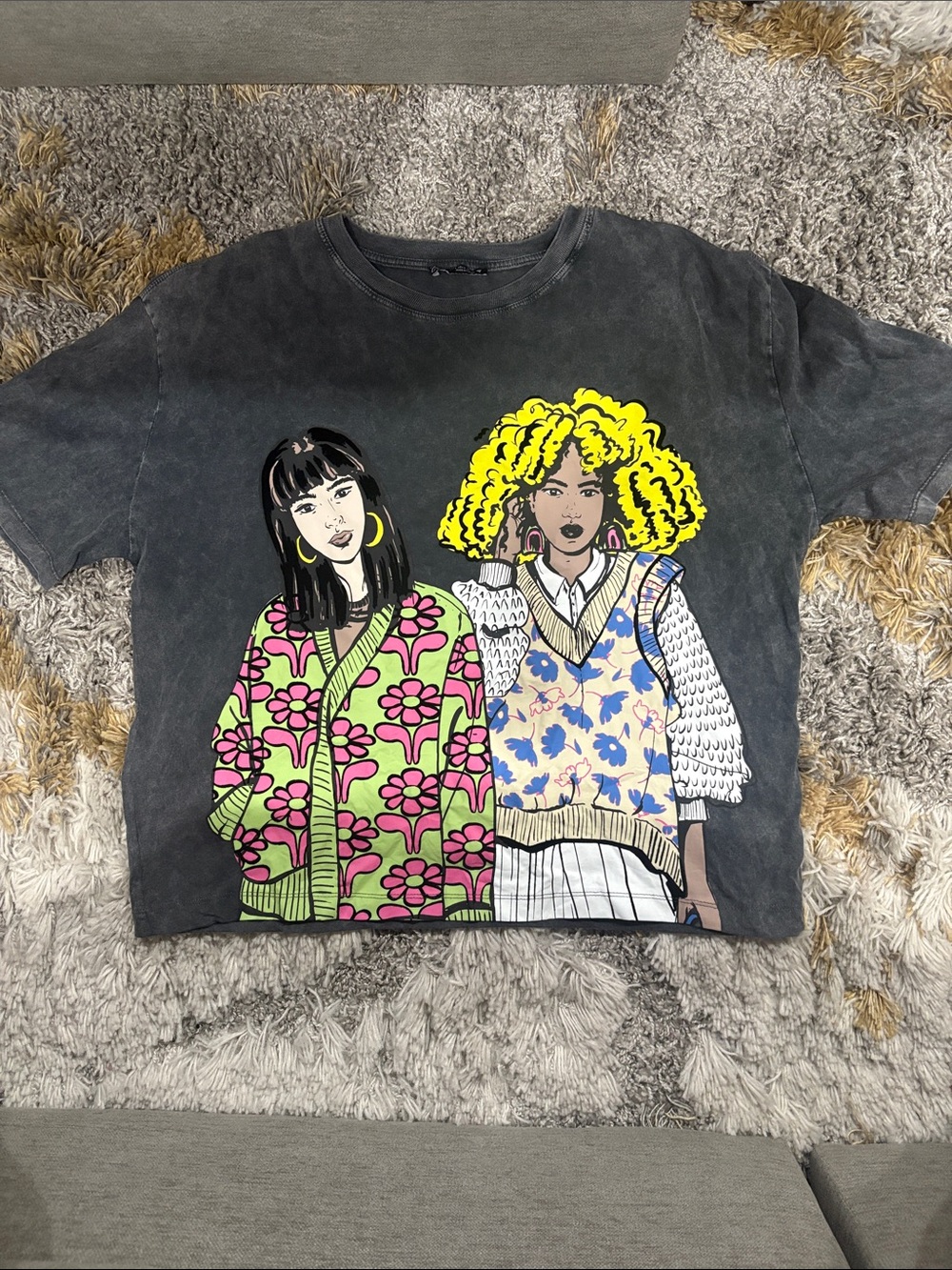 Zara Charcoal Gray Tee with Pink & Yellow Graphic Girls